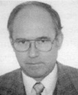 csemniczky_laszlo.jpg (5917 bytes)